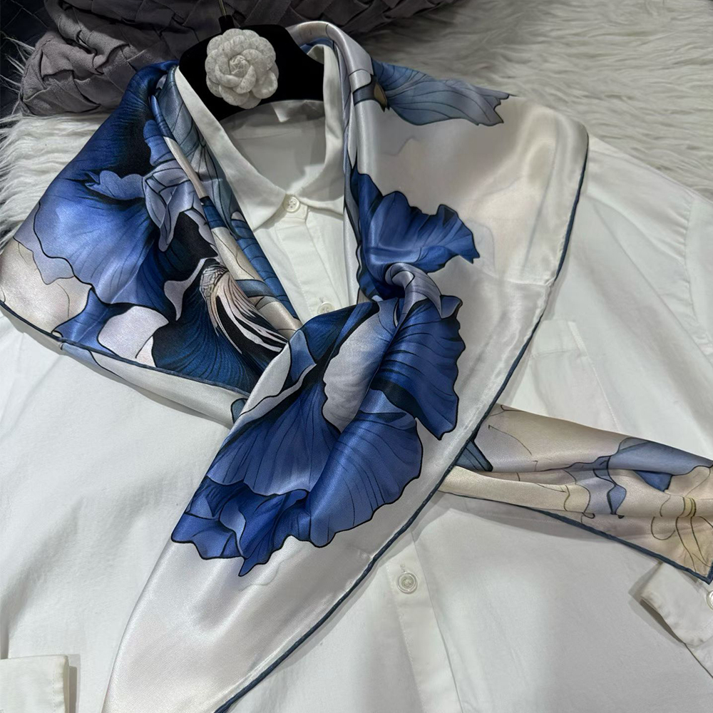 [BYSIFA] Foulard carré en soie 100% pour femme, bleu et blanc, pour le printemps, l'automne et l'hiver, châle, foulard de tête, hijab, accessoires de mode