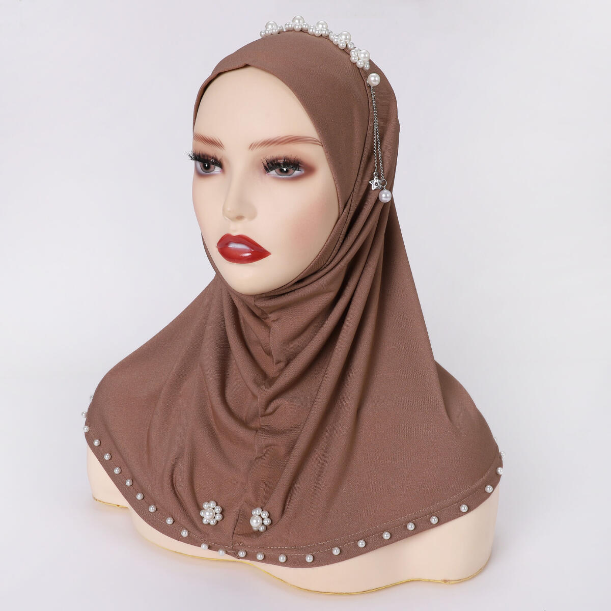 Hijab instantané en crêpe perlé et cristal, doux et élégant, pour femmes musulmanes, facile à porter, idéal pour la prière et les occasions spéciales (Raya).