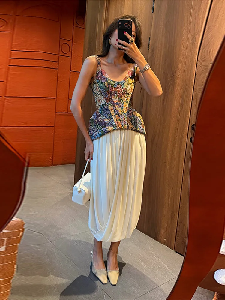 Corset pour femme à imprimé floral, cintré à la taille, chic, sans manches, dos nu, avec fermeture éclair, débardeur slim, mode été 2026, hauts élégants pour femme.