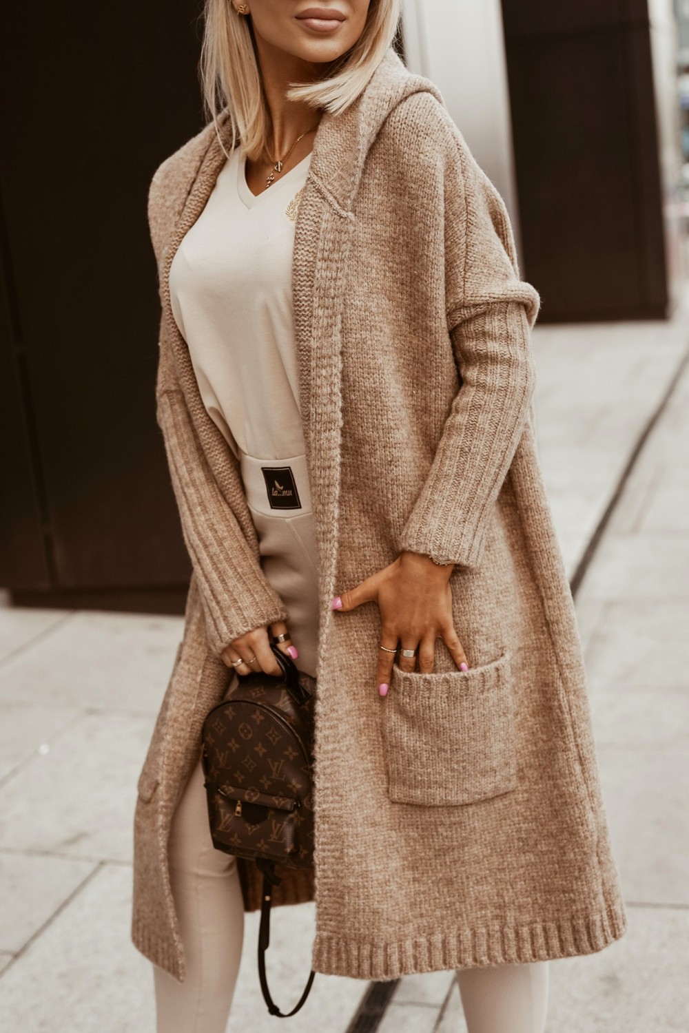Cardigan à capuche avec lettres pour femme, pull en tricot, manteau ample à manches longues, veste longue tricotée avec poches, pardessus de bureau, automne hiver