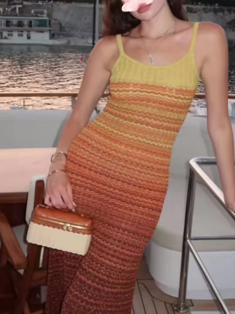 Mode dégradé femmes tricoté Maxi élégant col en v sans manches moulante longues Robes 2025 femme Chic plage fête vacances Robes