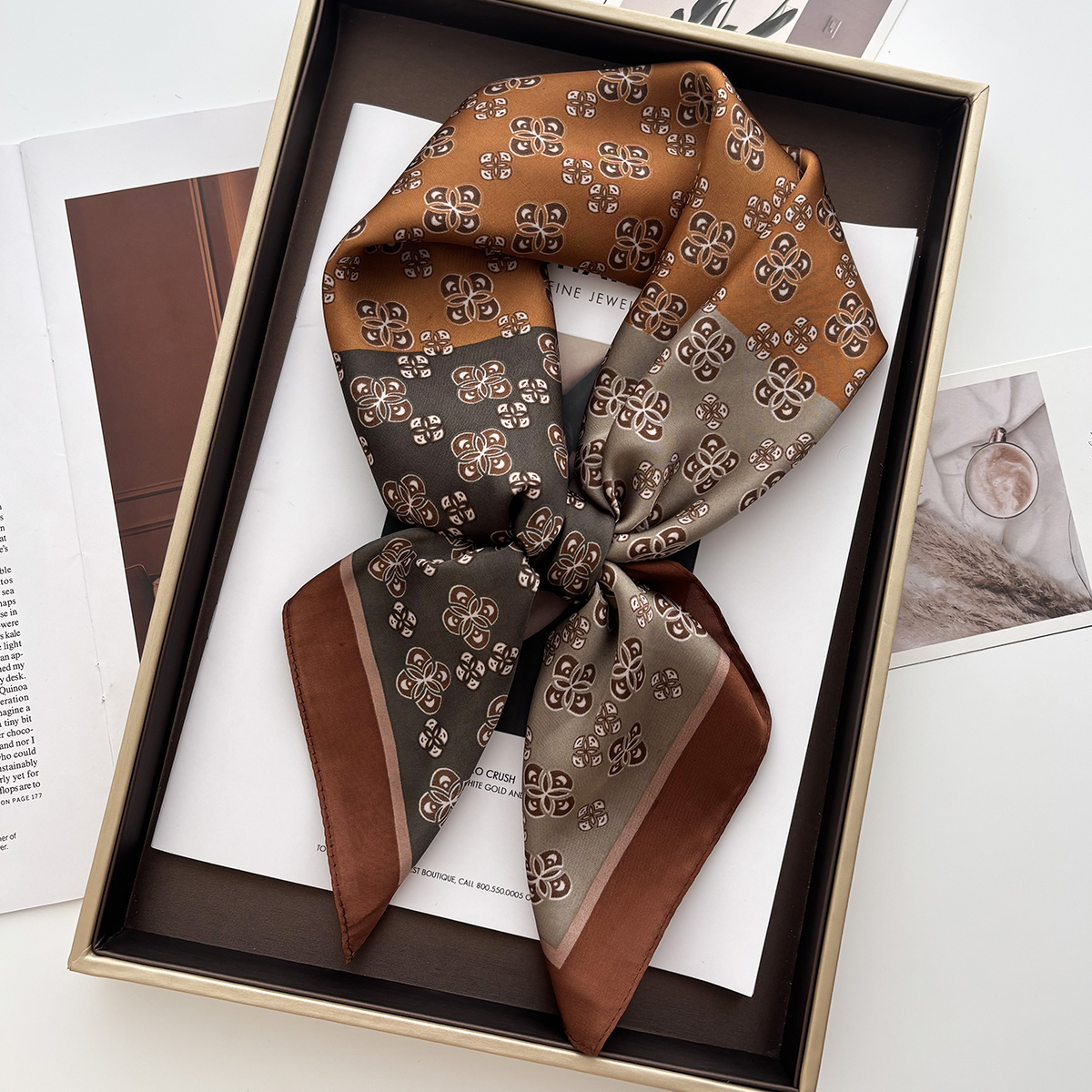 Écharpe de luxe en Satin doux imprimé géométrique, écharpe carrée de Protection du cou professionnelle pour les déplacements à la mode, printemps été