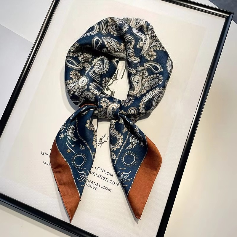 Petit foulard carré rouge en soie pour femme, foulard imprimé lettres 70 cm, foulard carré à porter sur l'épaule, foulard en gros, accessoires pour cheveux