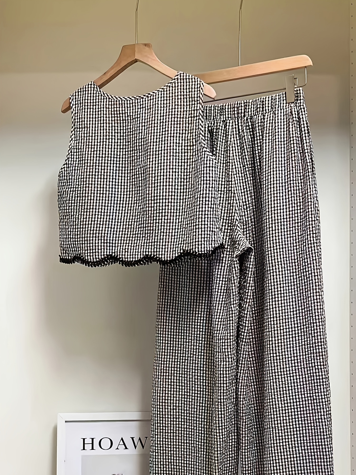Ensemble 2 pièces à carreaux : haut sans manches et pantalon large, décontracté, avec bordure en dentelle, coupe confortable, pour femme