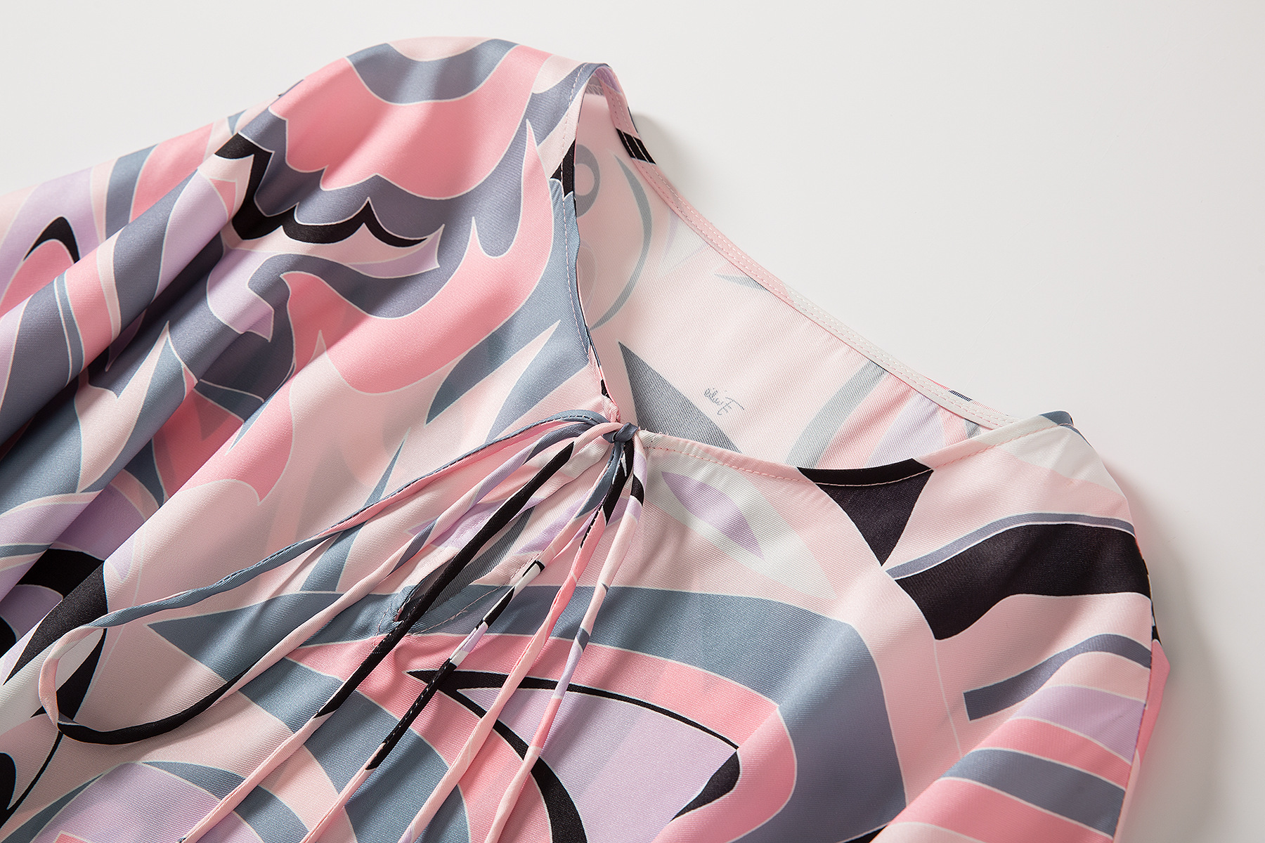 Robe caftan de créateur de luxe 2025 |   Robe de plage longue en soie surdimensionnée pour femme |   Vêtements de vacances d'été multicolores