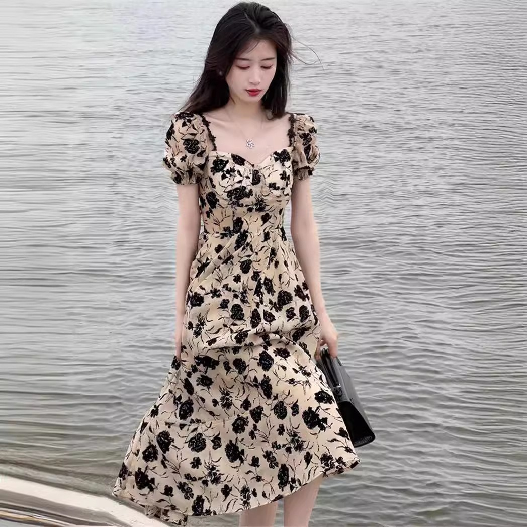 Robe Midi Florale Vintage pour Femmes, Taille Haute, Coupe Ajustée, Élégante, Design Unique, Luxe Chic, Robe Longue