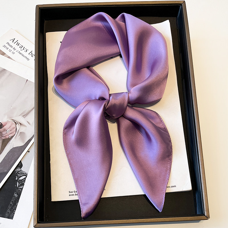 Nouveau foulard carré uni 70*70cm pour femme, polyvalent, décoratif pour l'été, protection du cou, fin, en fausse soie