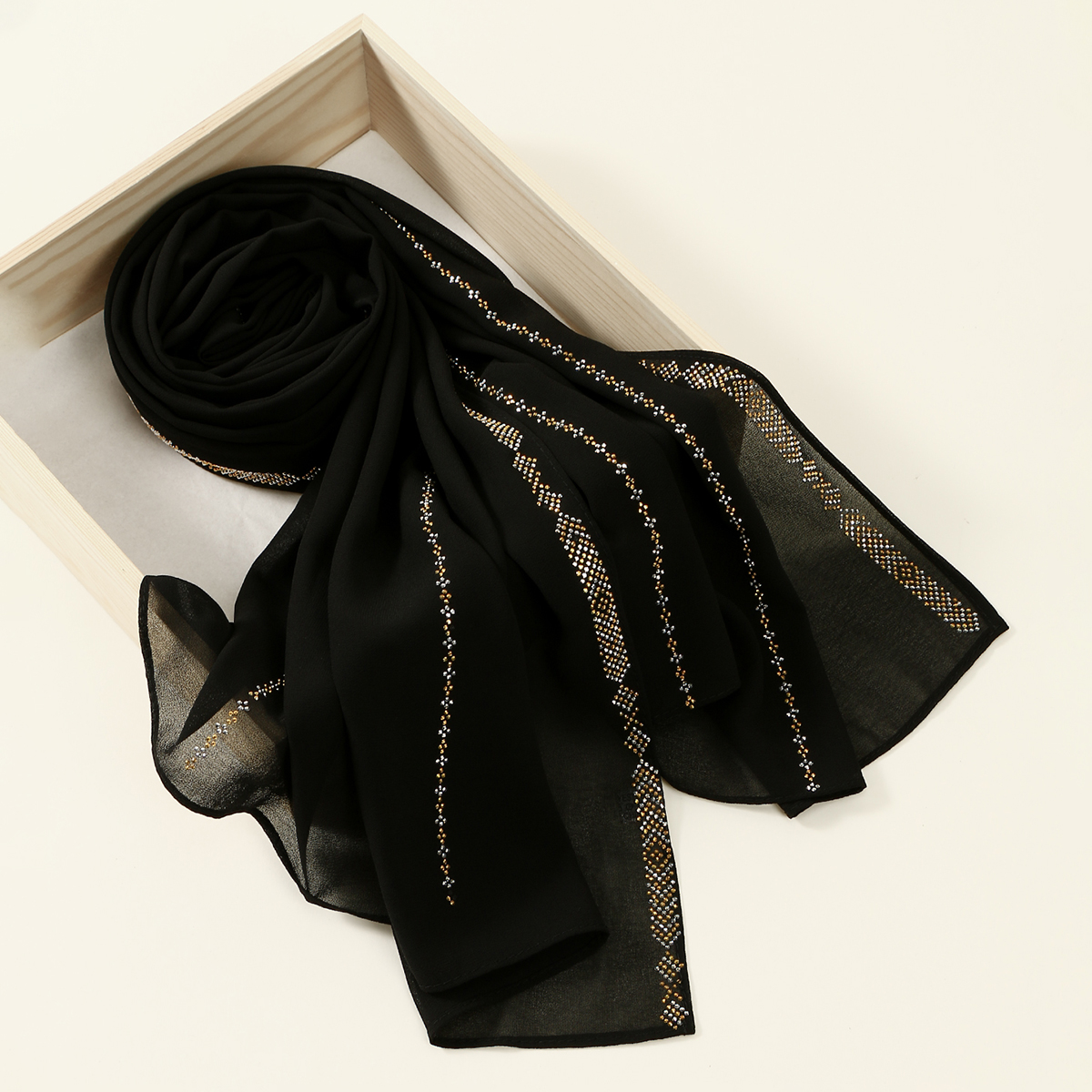 Nouveau strass mousseline de soie Hijab écharpe femmes musulman Hijab châle plaine doux bandeau mode couleur unie longue silencieux Islam Turban