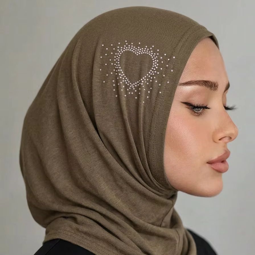 Hijab en jersey musulman avec strass thermocollants, bonnet doux avec nœud, foulard orné de strass en forme de cœur