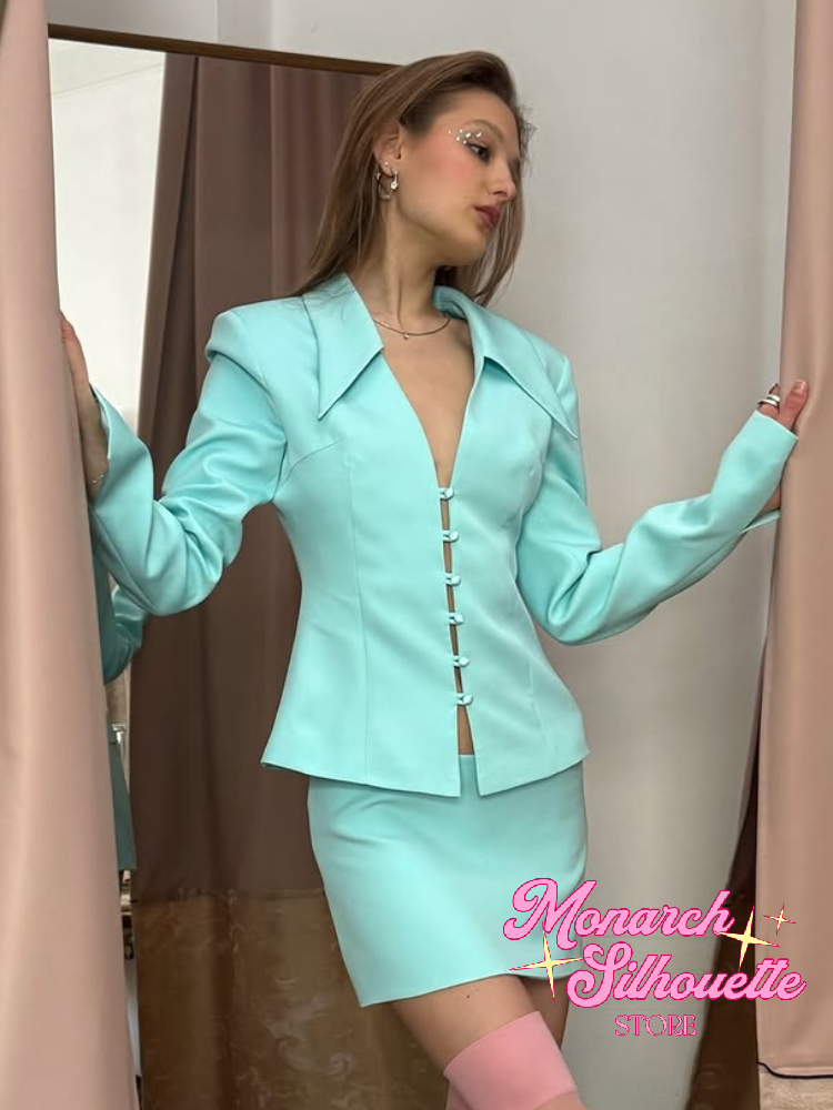 Nouvel ensemble jupe courte en satin uni chic pour femme, avec col en V et cravate, idéal pour les soirées et le quotidien, 2 pièces, collection 2026
