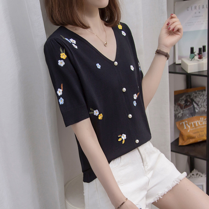T-shirt femmes 2025 été col en v coton pull femmes broderie décontracté hauts fleur femmes vêtements t-shirts mince tricot pull