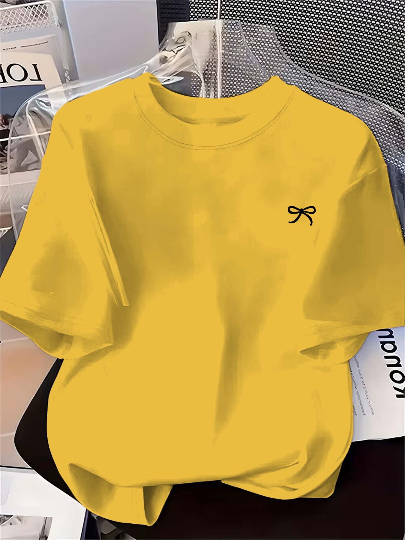 Vêtements d'été pour femmes, T-shirt à manches courtes avec motif de nœud noir, T-shirt imprimé décontracté à la mode pour femmes