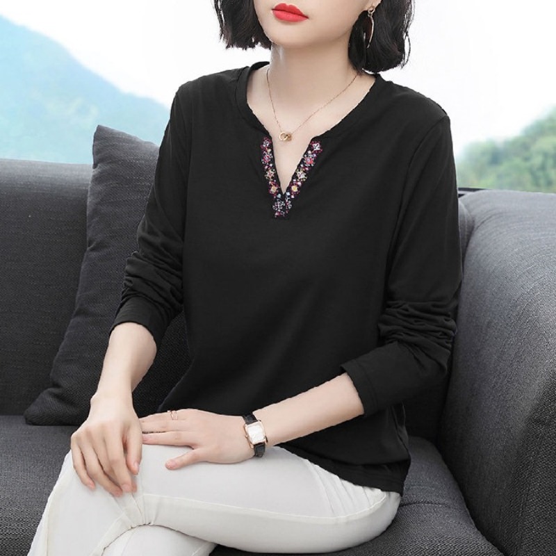 T-shirt à manches longues et col en V brodé pour femmes, décontracté, ample, confortable, idéal pour les mamans, chemisier basique doux, hauts d'été
