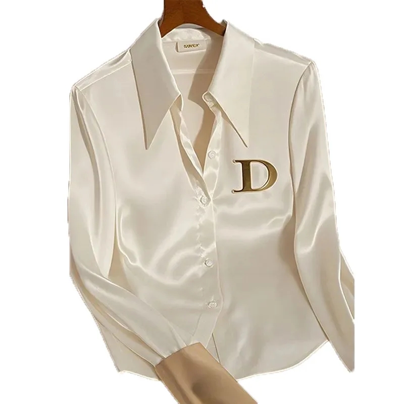 2024 chemise blanche femme Design Sense printemps automne mode lettre à manches longues dessus de chemise simple boutonnage Blouse manteau femmes