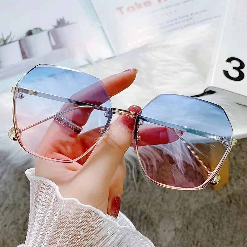 Lunettes de soleil polygonales en métal, design de marque, mode, rétro, pour femmes, classiques, tendance, luxe, pour la conduite et les voyages, protection UV400