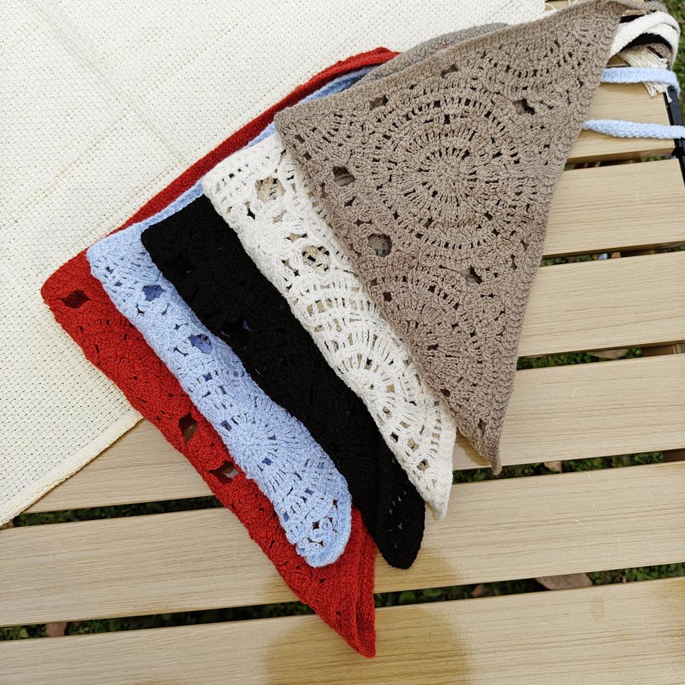 Rétro tricoté Triangle bandeau femmes foulards Style pastoral foulard de cheveux fleur foulard Crochet tête foulard Bandana