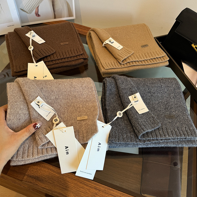 100% nouvelles femmes laine écharpe châle hiver chaud doux solide tricot marque de mode Bandana dame laine couverture foulards conception Echarpe