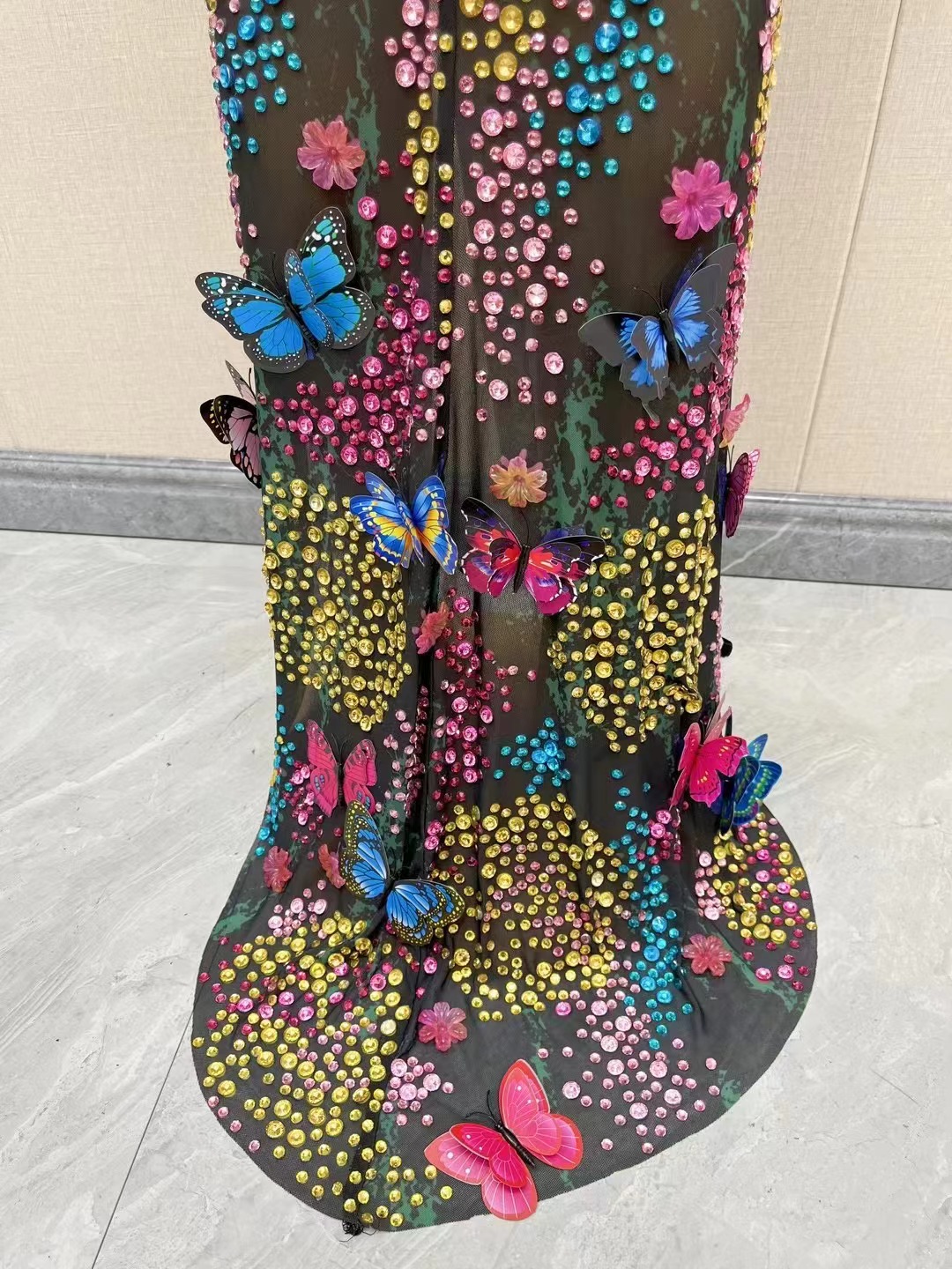 Robe de soirée d'anniversaire pour femmes, tapis rouge, Costume de séance photo, Sexy, scène brillante, strass colorés, papillons, maille