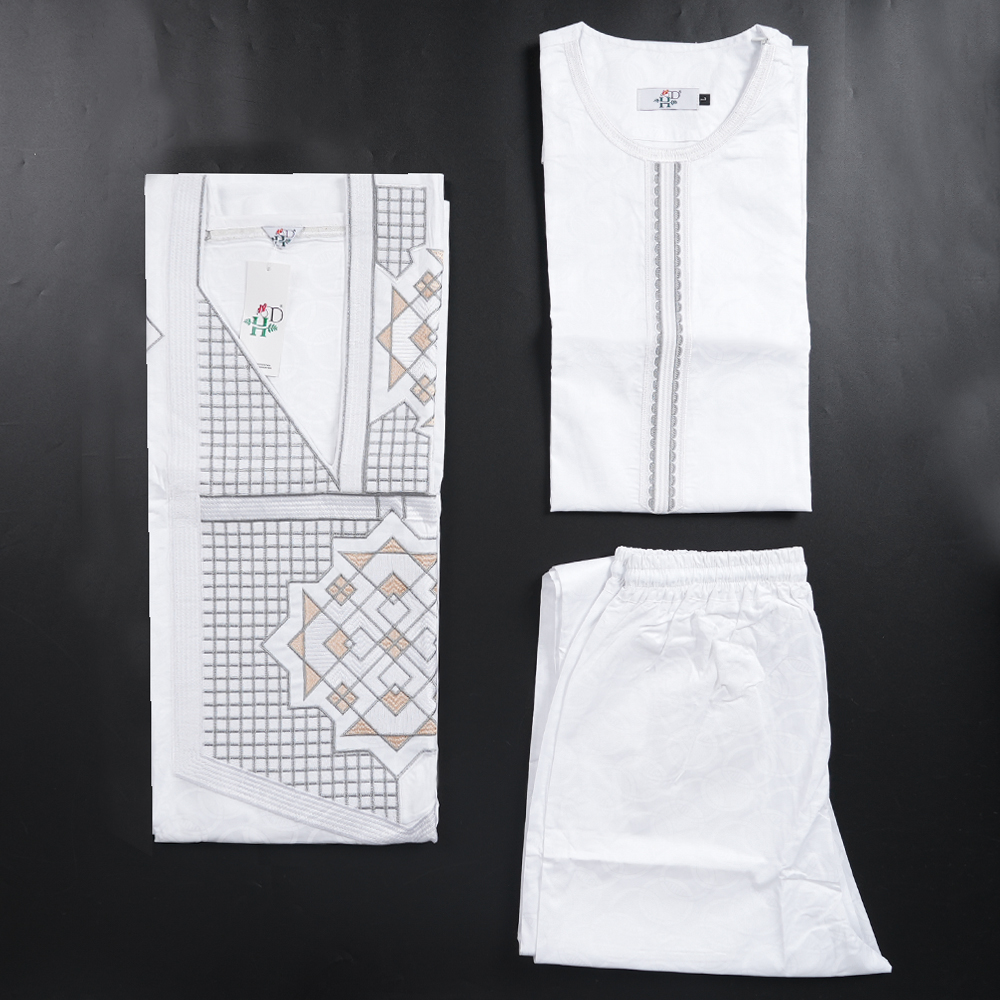 Ensemble de 3 pièces de vêtements africains pour hommes, tenue traditionnelle Dashiki, robe brodée, hauts et pantalons, costumes Bazin, vêtements de mariage musulman