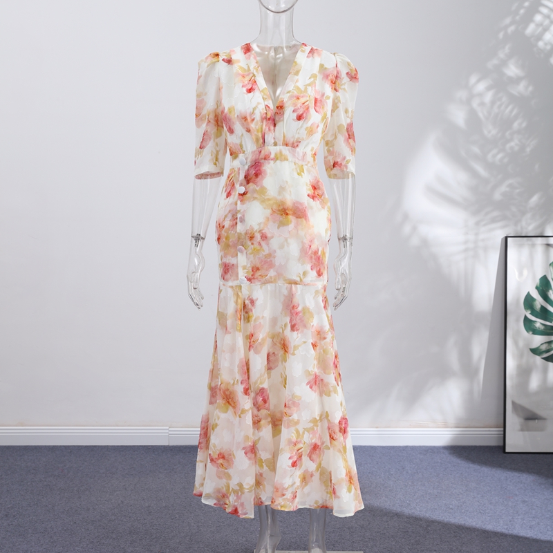 Robe longue florale pour femme, col en V profond, manches bouffantes, taille ajustée, boutons diagonaux, élégante, style été 2026