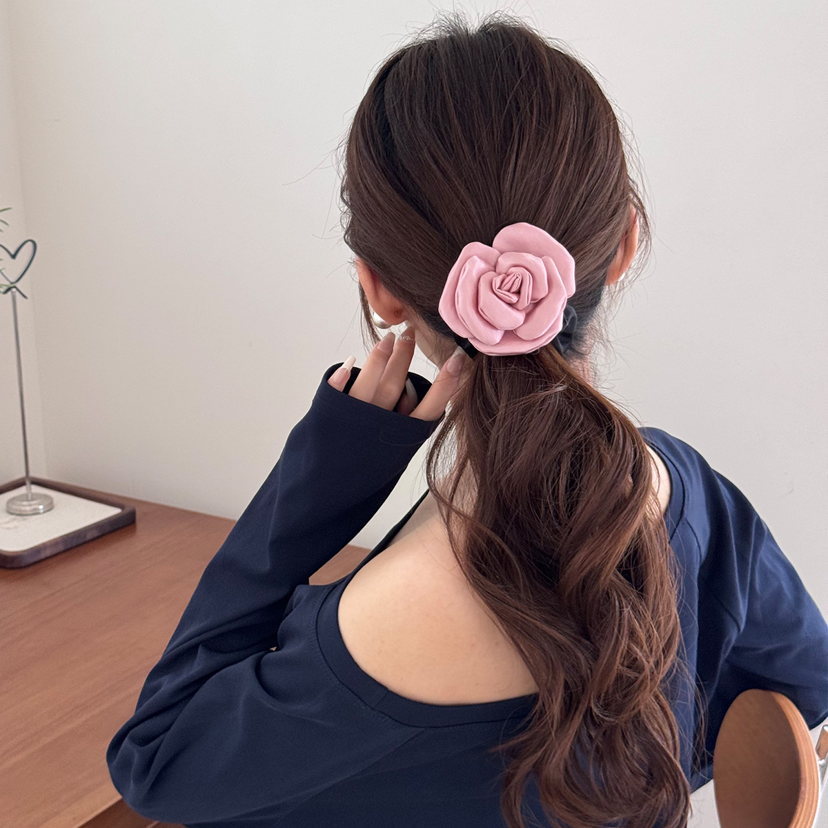 Chouchous en tissu camélia à haute élasticité, bandes de cheveux rétro françaises, accessoires de cheveux à la mode pour femmes et filles, nouvelle collection