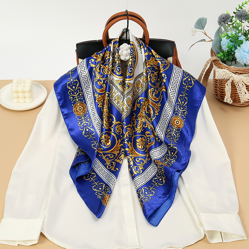 2025 soie châle carré Foulard pour femmes imprimer bandeau Foulard Satin Hijab bandes de cheveux Foulard femme bandeau Bandana