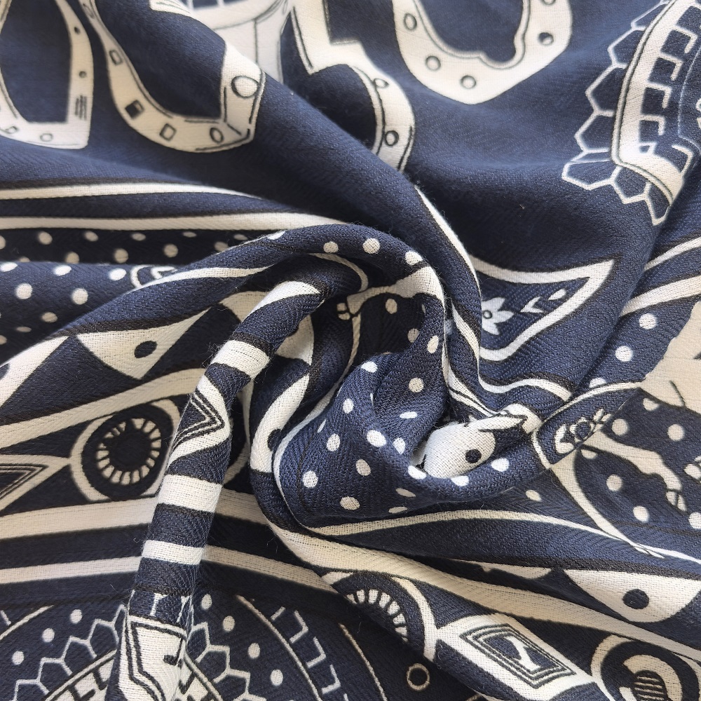 Écharpe d'hiver en soie et cachemire pour femme, châles imprimés cachemire, écharpes carrées chaudes en pashmina, hijabs de marque, grands bandanas pour femme 135CM