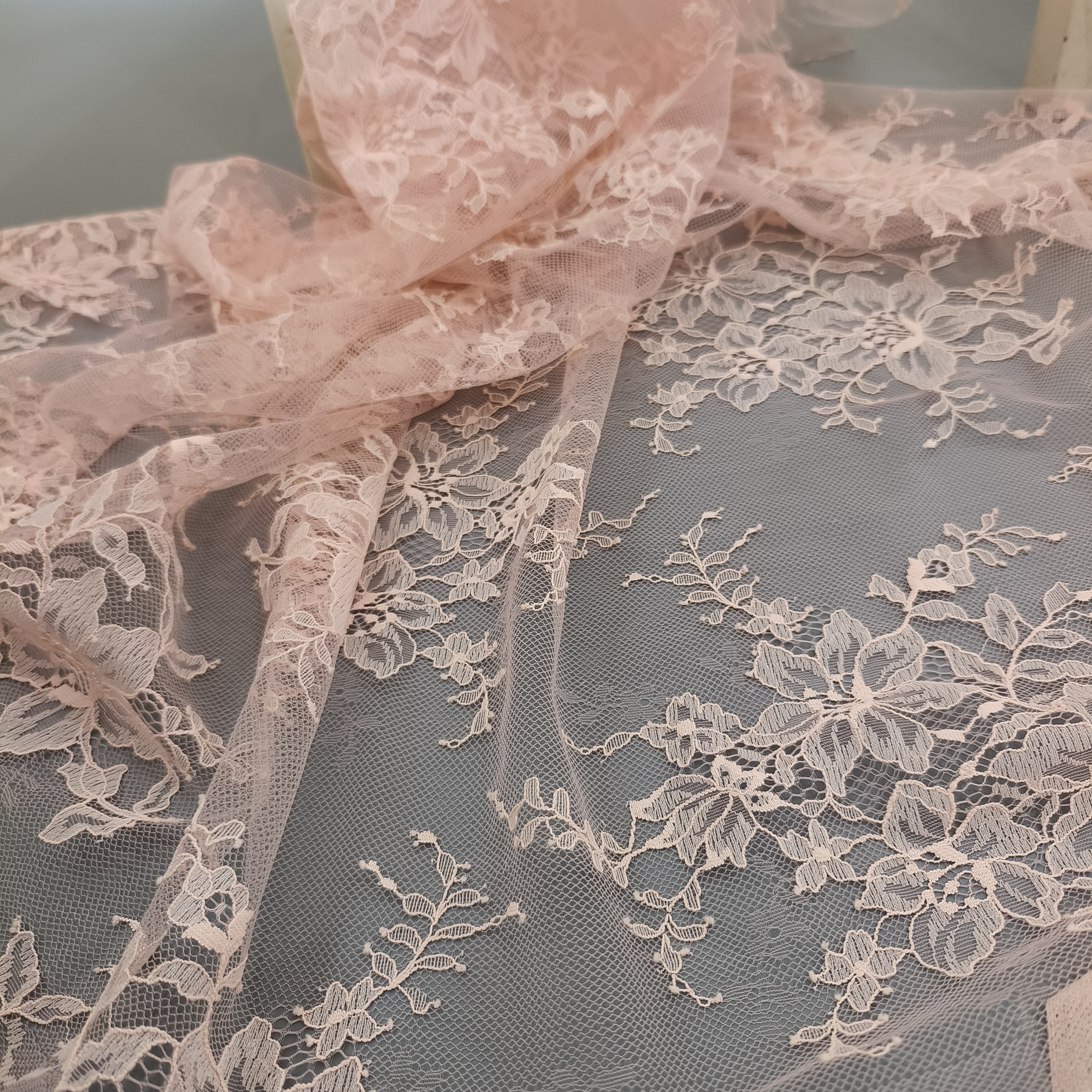 Tissu à coudre pour vêtements, rose doux, pour robe de mariée, tissu classique en dentelle Chantilly