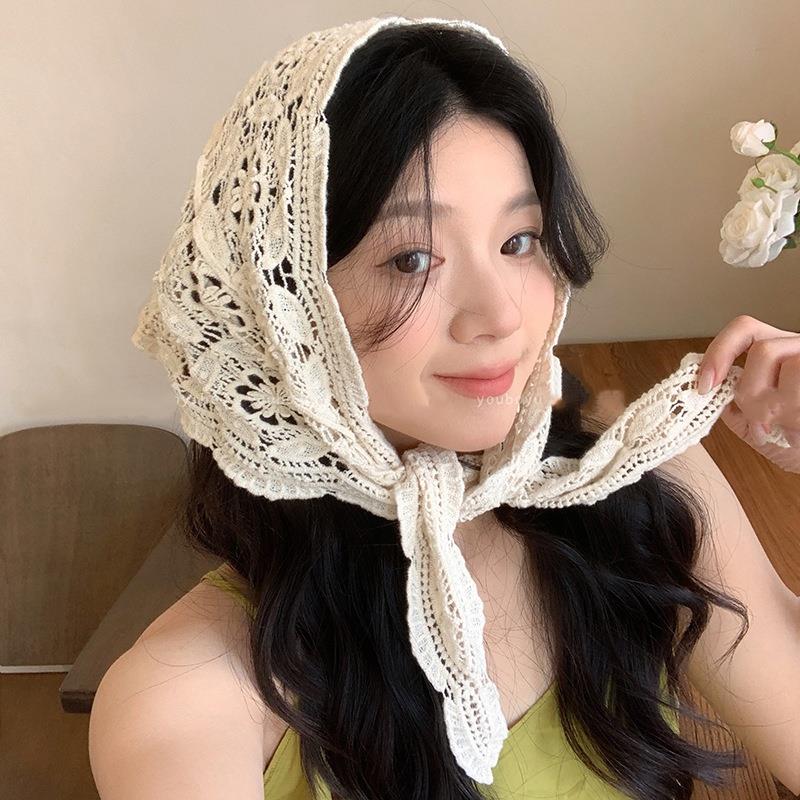 Rétro fait à la main Crochet creux écharpe femmes Triangle foulard été dentelle broderie foulard voyage littéraire Photo bandeau