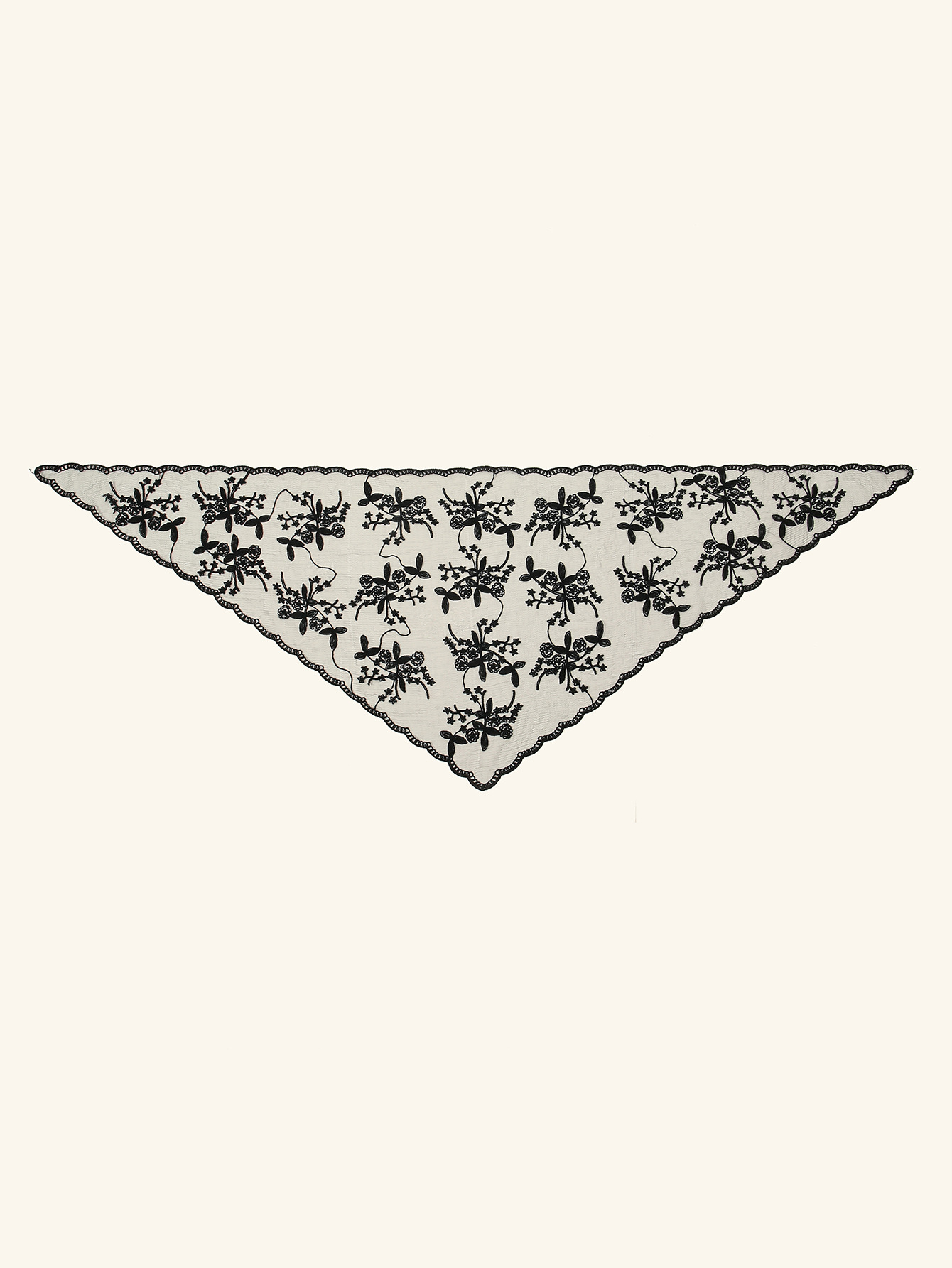 Nouveau blanc noir femmes fleur écharpe été dame solide dentelle triangulaire foulards doux Foulard femme Wrap châles mariée chapeaux