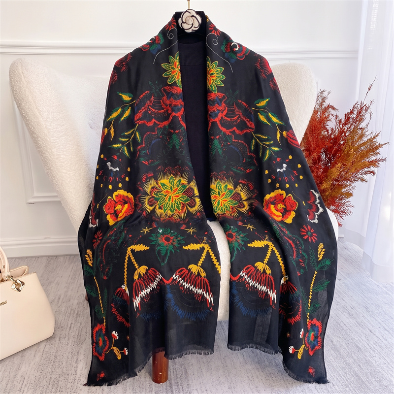 Écharpe Bohème de Luxe en Satin pour Femme, Châle Effet Soie à Motif Floral Paisley, Idéal Printemps-Automne, Qualité Supérieure Anti-Plis pour Femme de Bureau