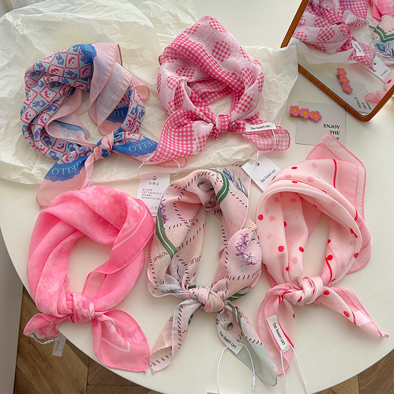 Écharpe carrée en soie et coton-lin pour femme, motif floral artistique, douce et respirante, idéale printemps-été
