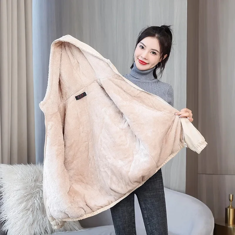 Ajouter du manteau rembourré en velours femmes 2025 hiver vêtements d'extérieur à capuche dames chaud veste rembourrée en coton nouvelle mode pardessus court femme haut