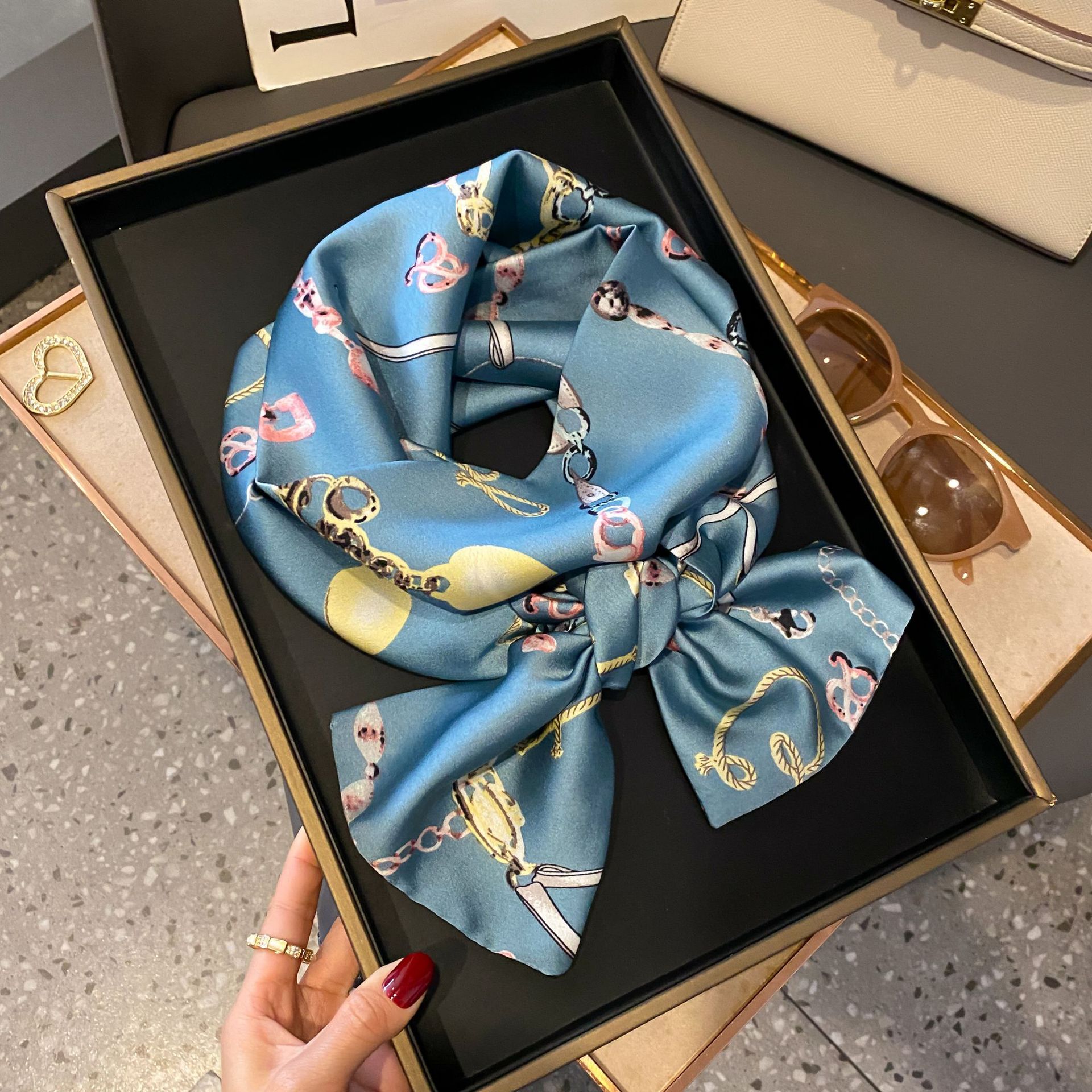 Foulard Long en soie pour femmes, Design de luxe, bandeau en Satin doux, Foulard pour cheveux, cravate au cou, foulards slim pour dames