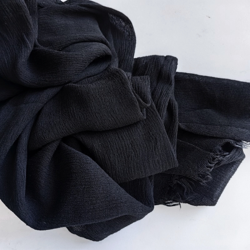 Offre d'usine : Grand foulard uni en coton doux et viscose, matière rayonne, hijab musulman du Moyen-Orient avec pompon