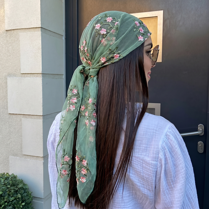 Foulard Hijab Femme en Dentelle Florale, Écharpe de Mariage Tendance pour Femme, Accessoire de Mode Printemps-Été, Accessoires Photo 2026