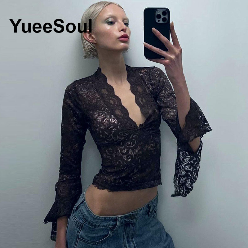 T-shirt Noir en Dentelle à Manches Longues pour Femme, Pull Sexy et Ajusté, Nouveauté Été 2026, Style Gothique Harajuku Y2K, Idéal pour Fêtes et Clubs