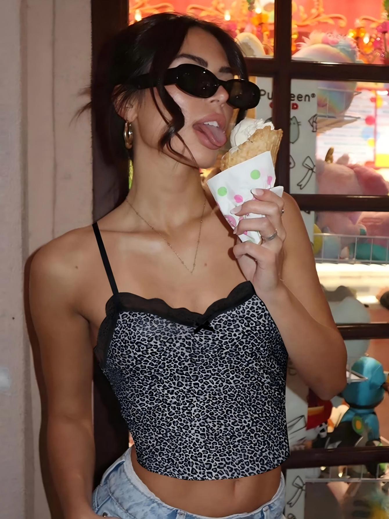 Hugcitar – Nouveauté : Top court sexy en dentelle patchwork imprimé léopard avec nœud, idéal pour l'été, les festivals, les soirées et le streetwear féminin