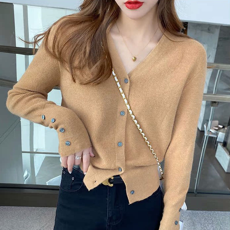 2025 automne et hiver pull décontracté col en V femmes mode coréenne hauts à manches longues solide basique tricoté Cardigan femme