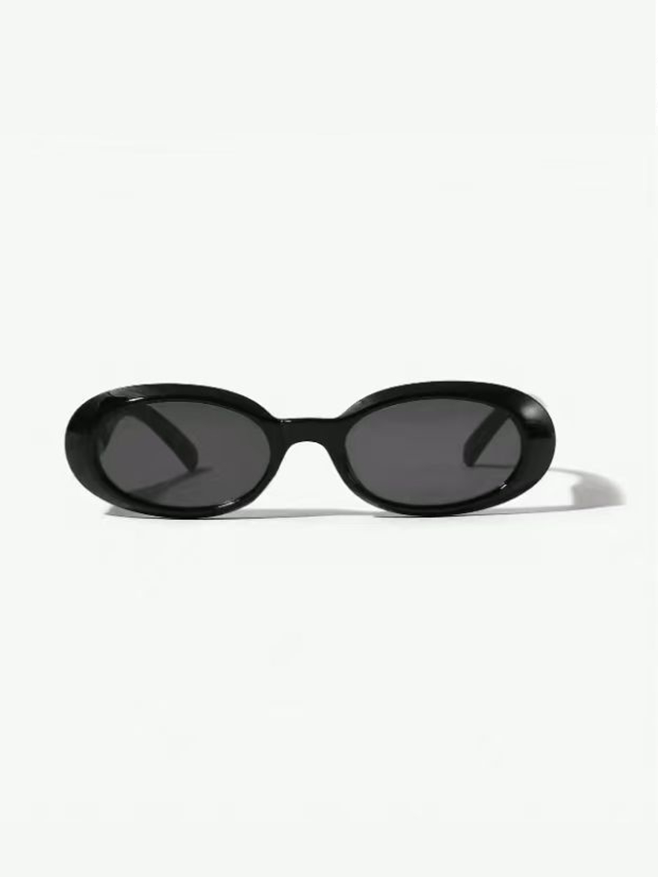 Lunettes de soleil à monture ovale simples et élégantes, lunettes de soleil pour femmes à la mode, tendance pour la photographie, les vacances, les fêtes, la conduite, 1 pièce