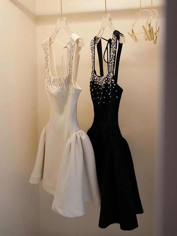 Nouvelle Robe Bandage Dos Nu pour Femme, Tunique Évasée Diamantée, Style Mode Été 2026