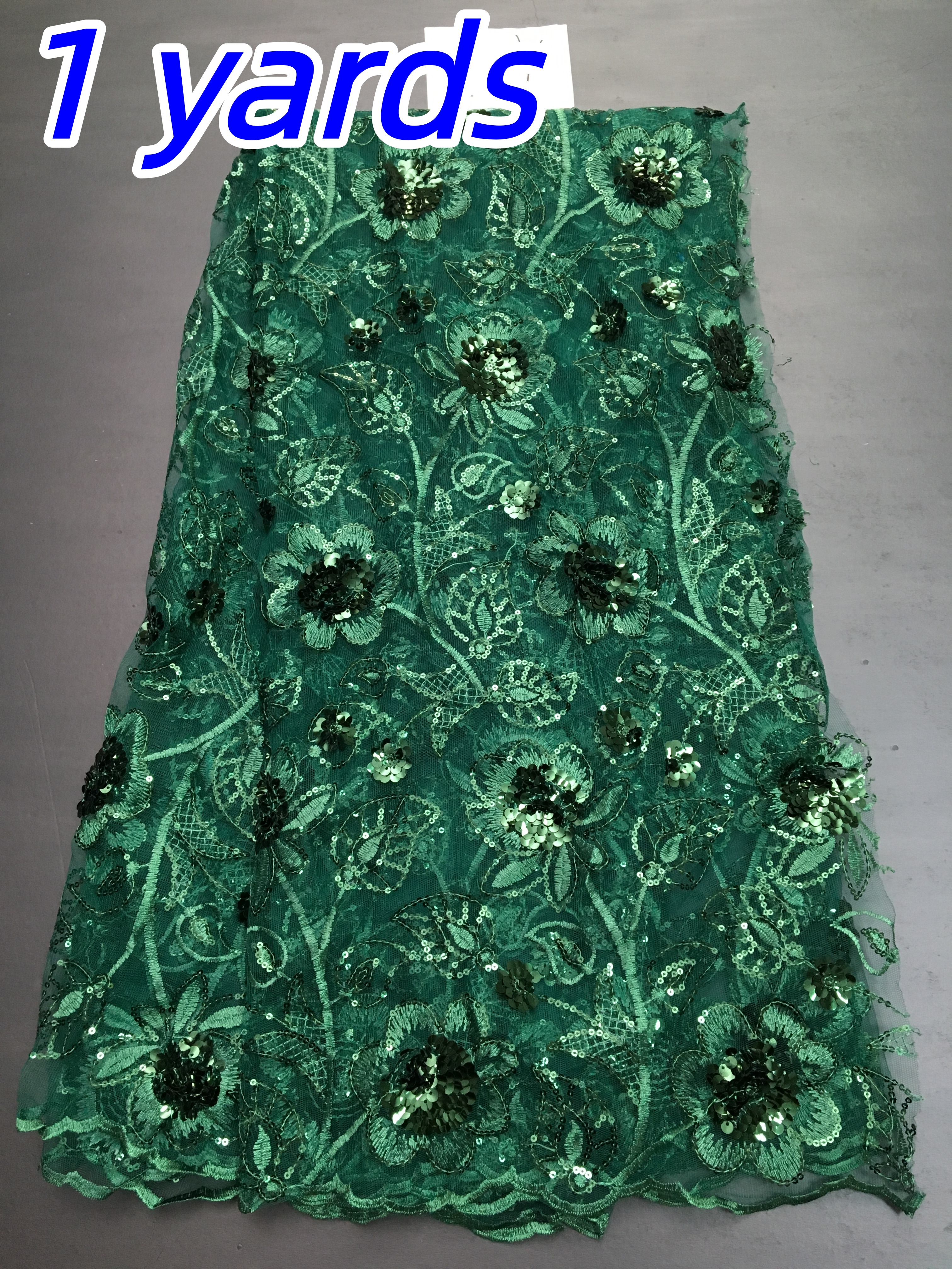 Tissu Jacquard et Dentelle Africaine Dorée Brocart Robes de Soirée pour Femmes Couture Haute Qualité 2026 1 yard
