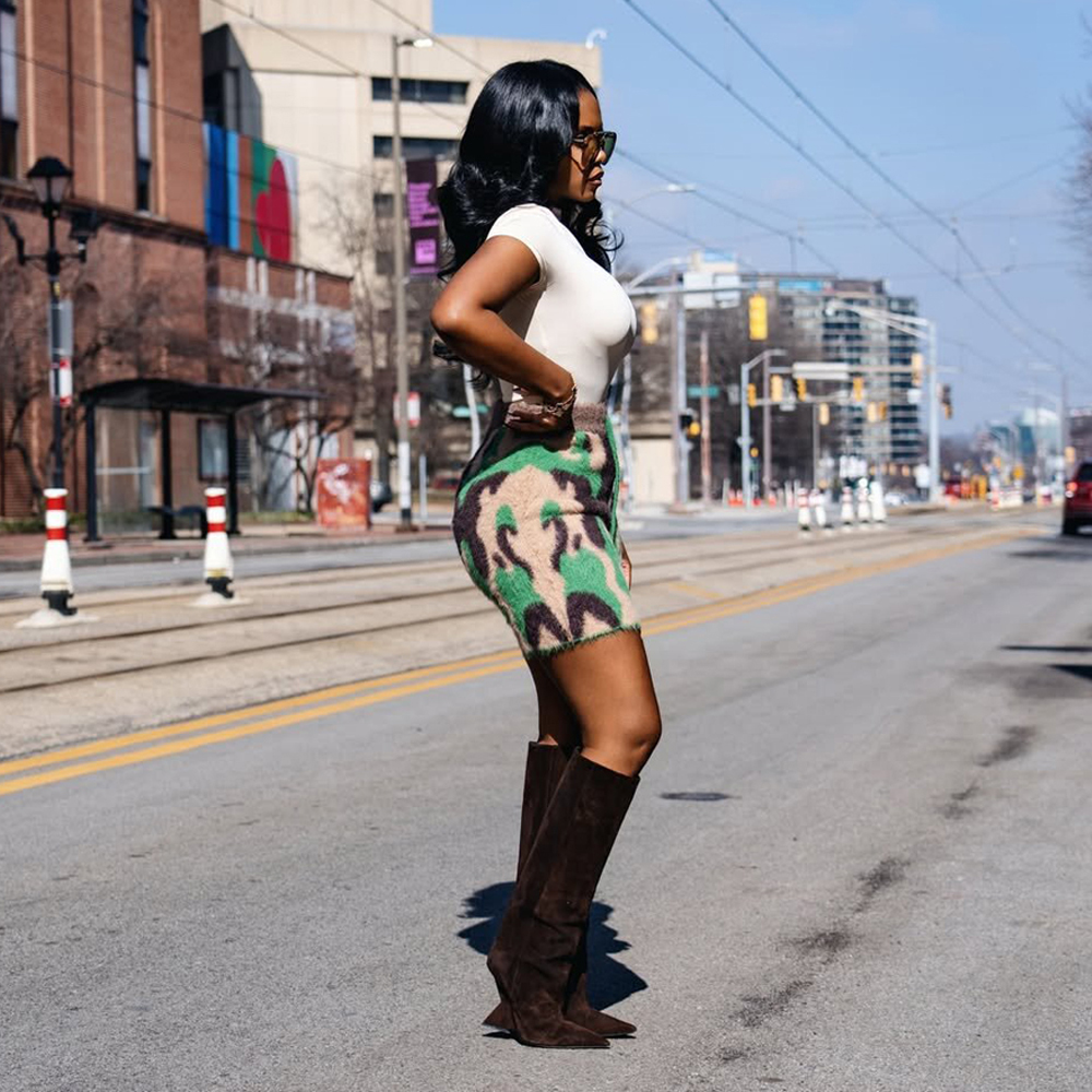 Shorts en fausse fourrure camouflage pour femme, taille haute avec cordon de serrage, longueur mi-cuisse, nouvelle collection printemps, bas de tenue streetwear féminin