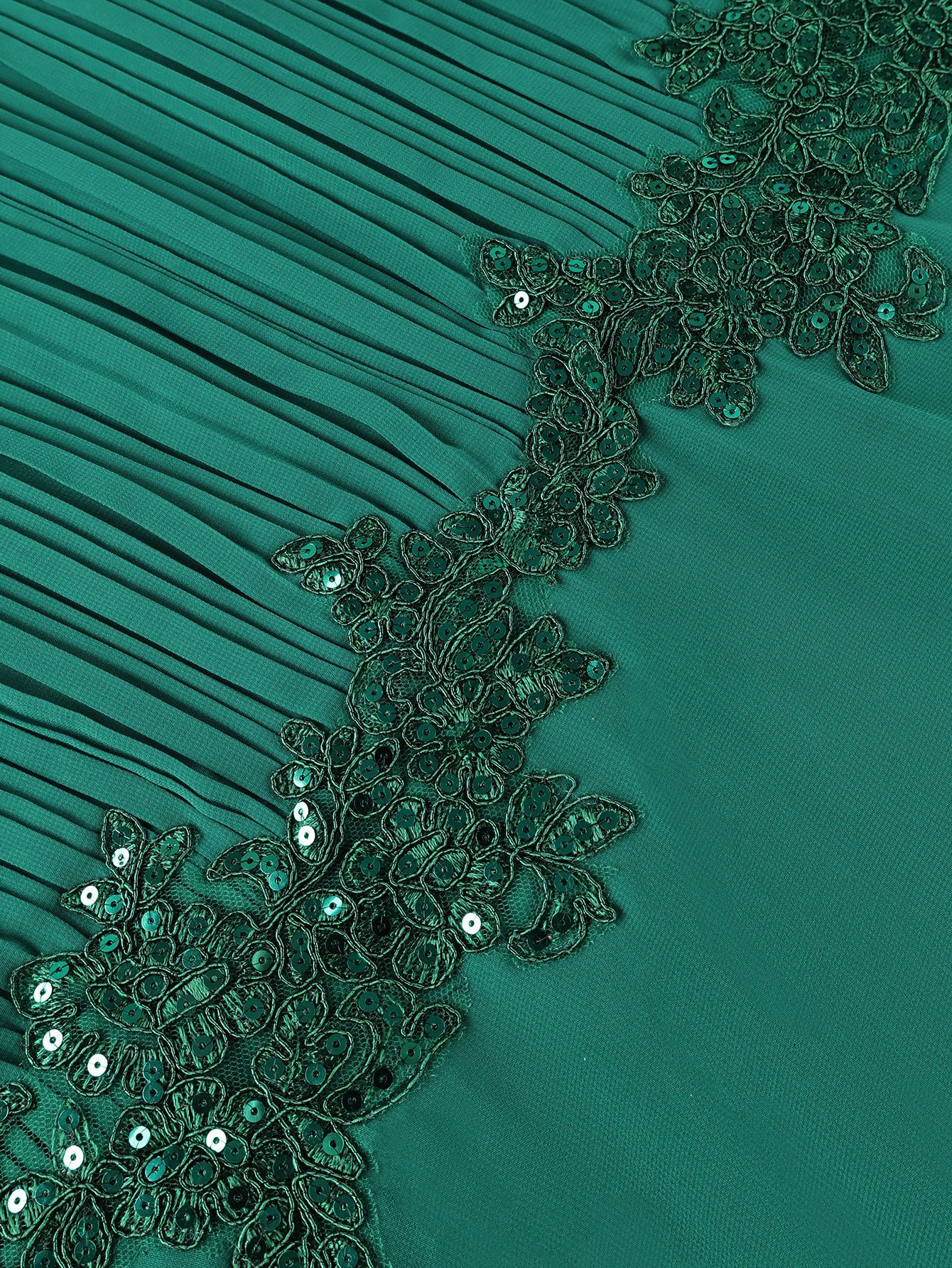 Robe plissée élégante en mousseline pour femme africaine, col en V, manches bouffantes, appliques florales, taille ajustée, pour mariages, fêtes, événements religieux
