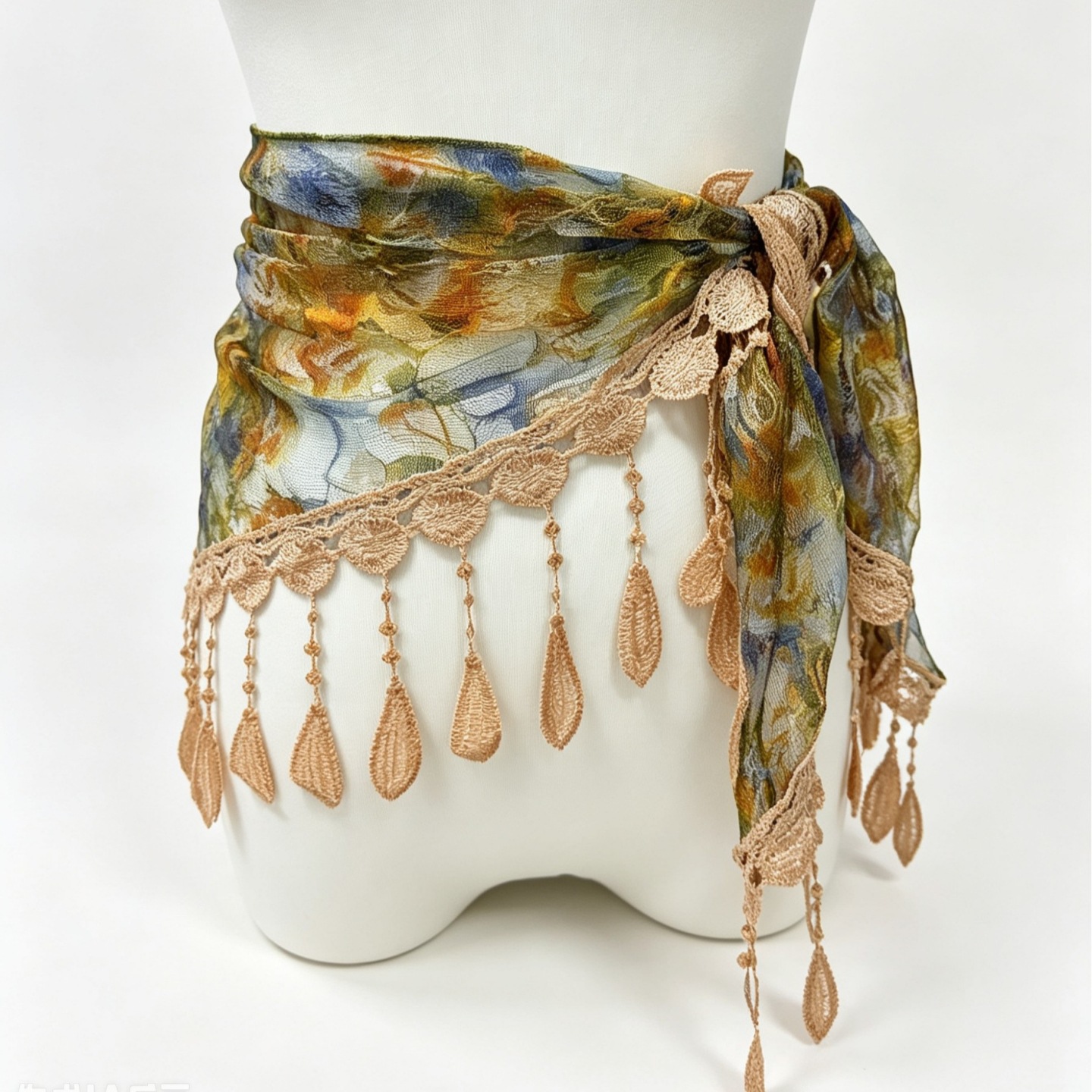 Écharpe triangulaire bohème tendance avec dentelle, châle à franges pour femme, foulard de plage d'été, ceinture de taille pour les vacances