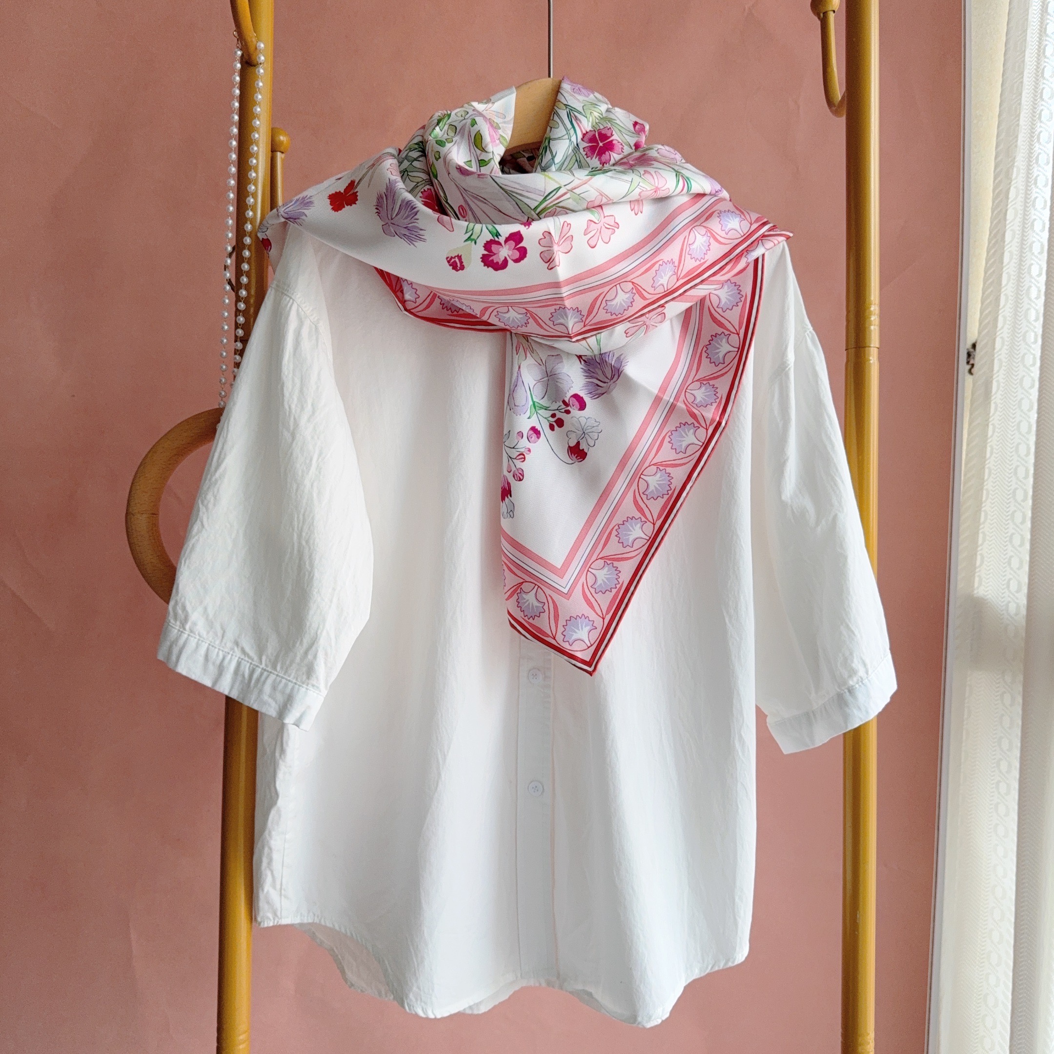 Foulards en Soie 90x90cm 100% Soie Pure Femme Luxe Designer Rose Carré Châle Écharpe de Tête Écharpe d'Été Hijab Bandeau Foulard