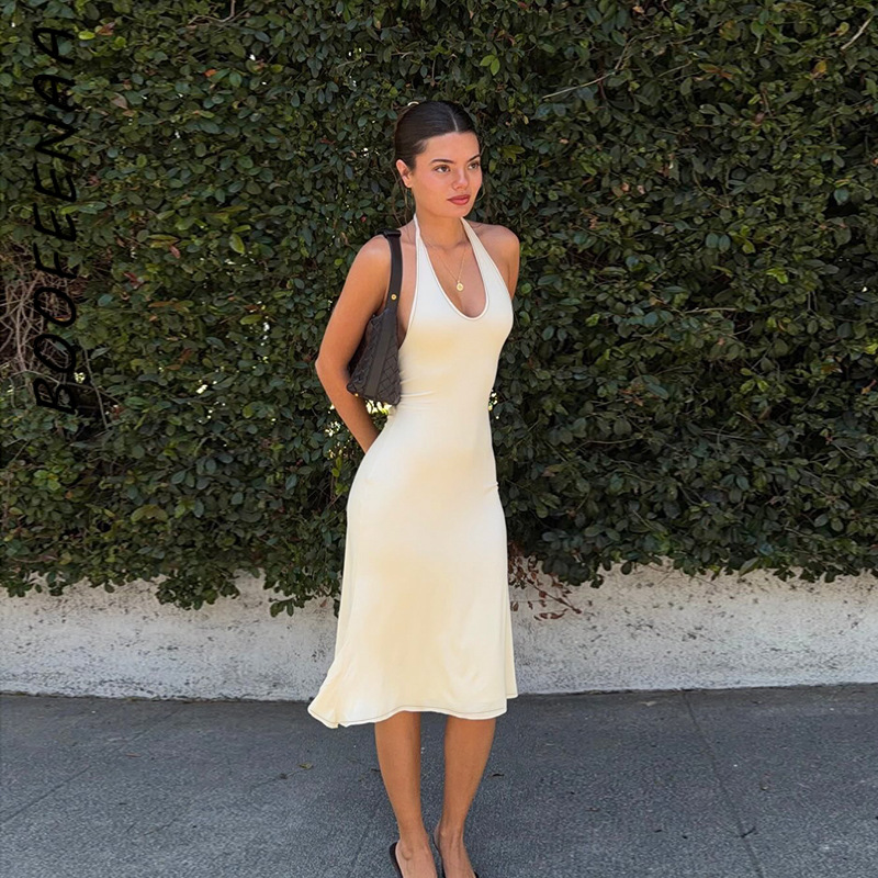 BOOFEENAA Robes mi-longues à col licou et dos ouvert pour femme, vêtements élégants d'été, robe en forme de A C0-BH30
