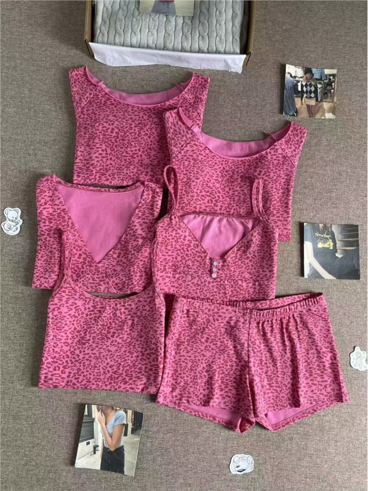 Collection T-shirts Imprimé Léopard Femme Été Coton Coupe Slim Petites Manches Volantes Débardeurs Vintage Américain Doux Y2K