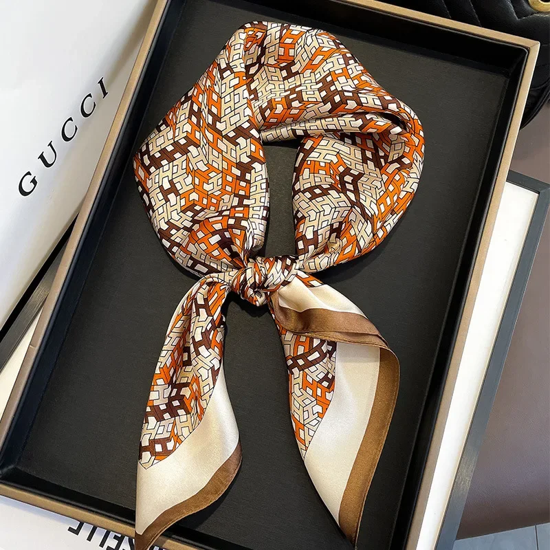 Foulard carré en soie imprimé Imitation Satin pour femmes, foulard de cou enveloppant, bandeau de plage, Bandana pour femmes, 2025