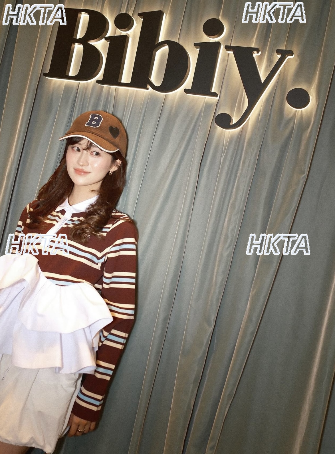 Japonais broderie velours côtelé fleur bec de canard chapeaux femmes 2025 automne nouvelle mode casquette de Baseball Shopping rue mode chapeau de soleil
